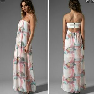 Alice + Olivia Kiernan Strapless Silk Dress